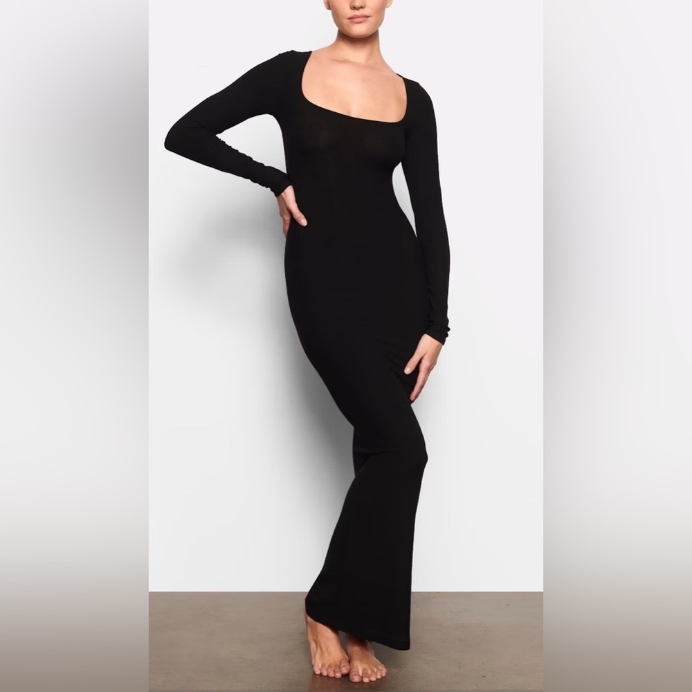 SKIMS Soft Lounge Long Sleeve Dress in Size Medium